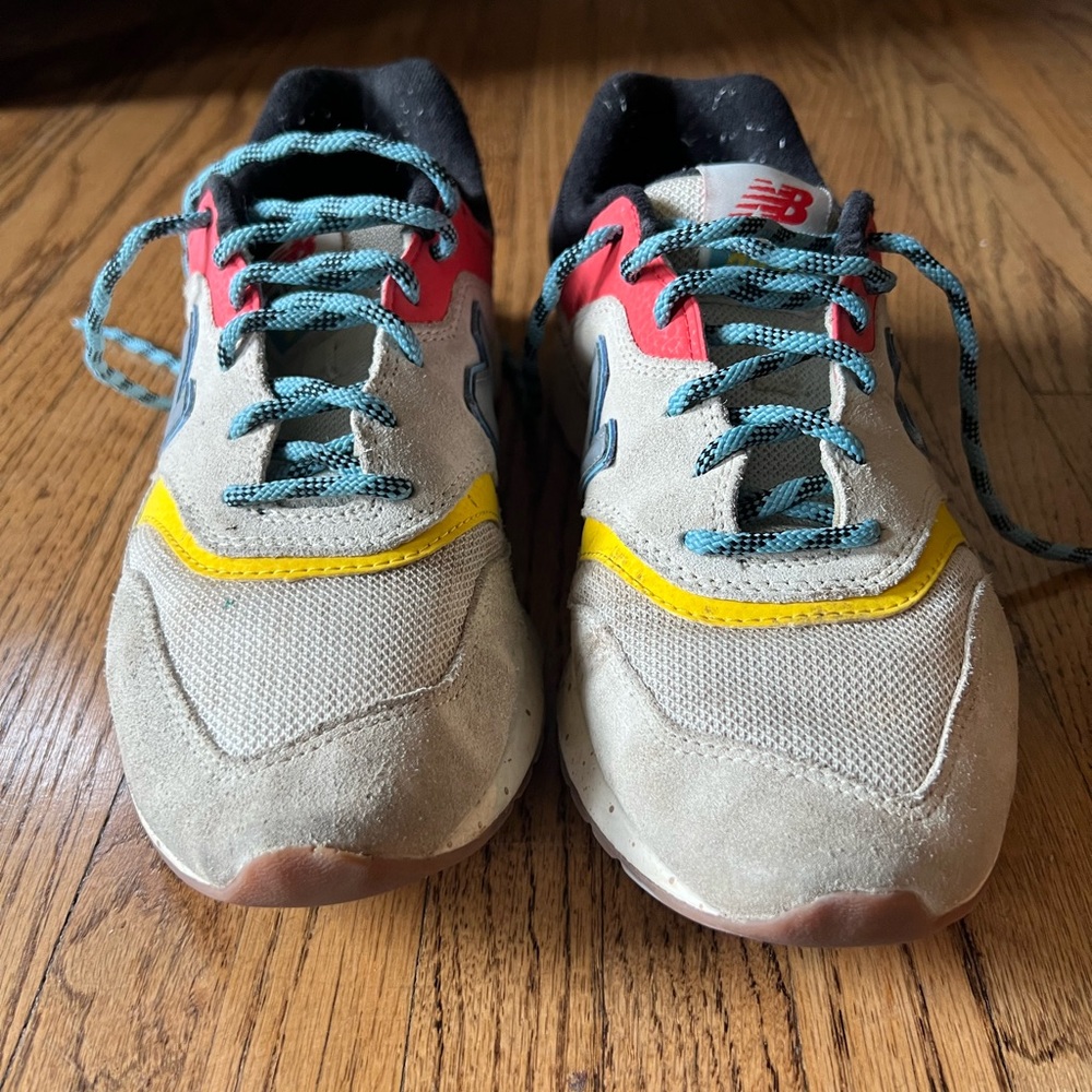 New Balance 997H Sneakers - Picture 8 of 8